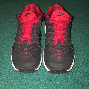 Men’s size 11.5 Nike running shoes